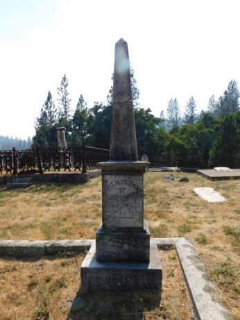 [Picture of Flint Whitmore grave]